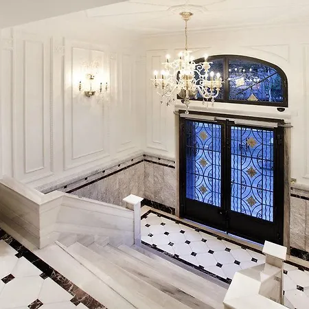 Lab Taksim 15 Hotel